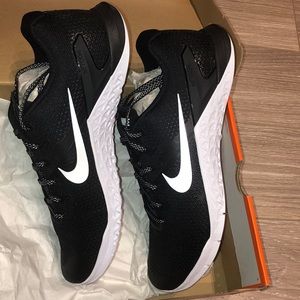 Nike Metcon 4 Training Shoes